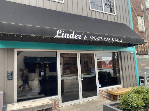 Linder's Sports Bar & Grill photo 8